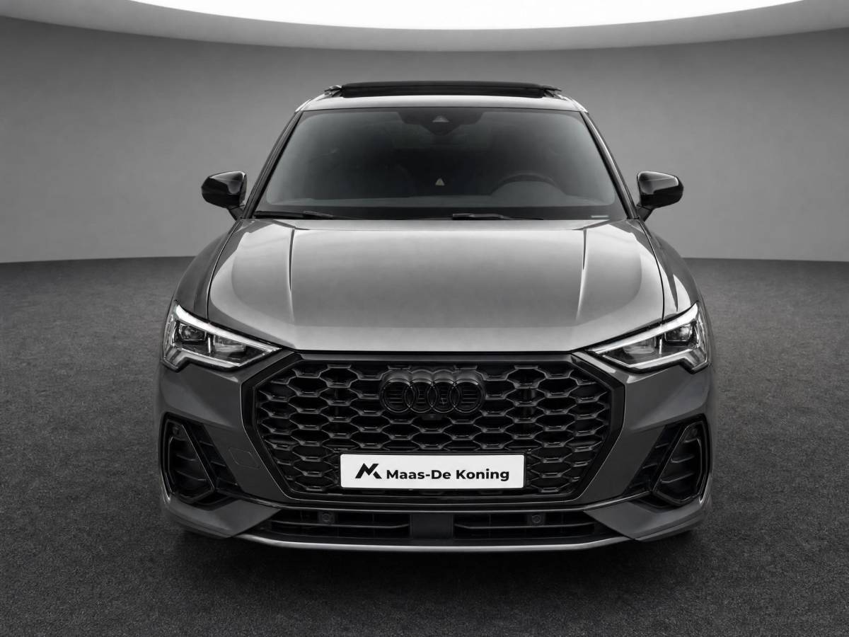 Audi Q3 Audi Q3 Sportback 45 TFSI e 245pk S Edition · Panoramadak · Lederen Bekleding · 360 Camera · Wegklapbare Trekhaak · SONOS Audio · Stoelverwarming · Elek. Achterklep · 21” velgen · Adaptive Cruise Control ·