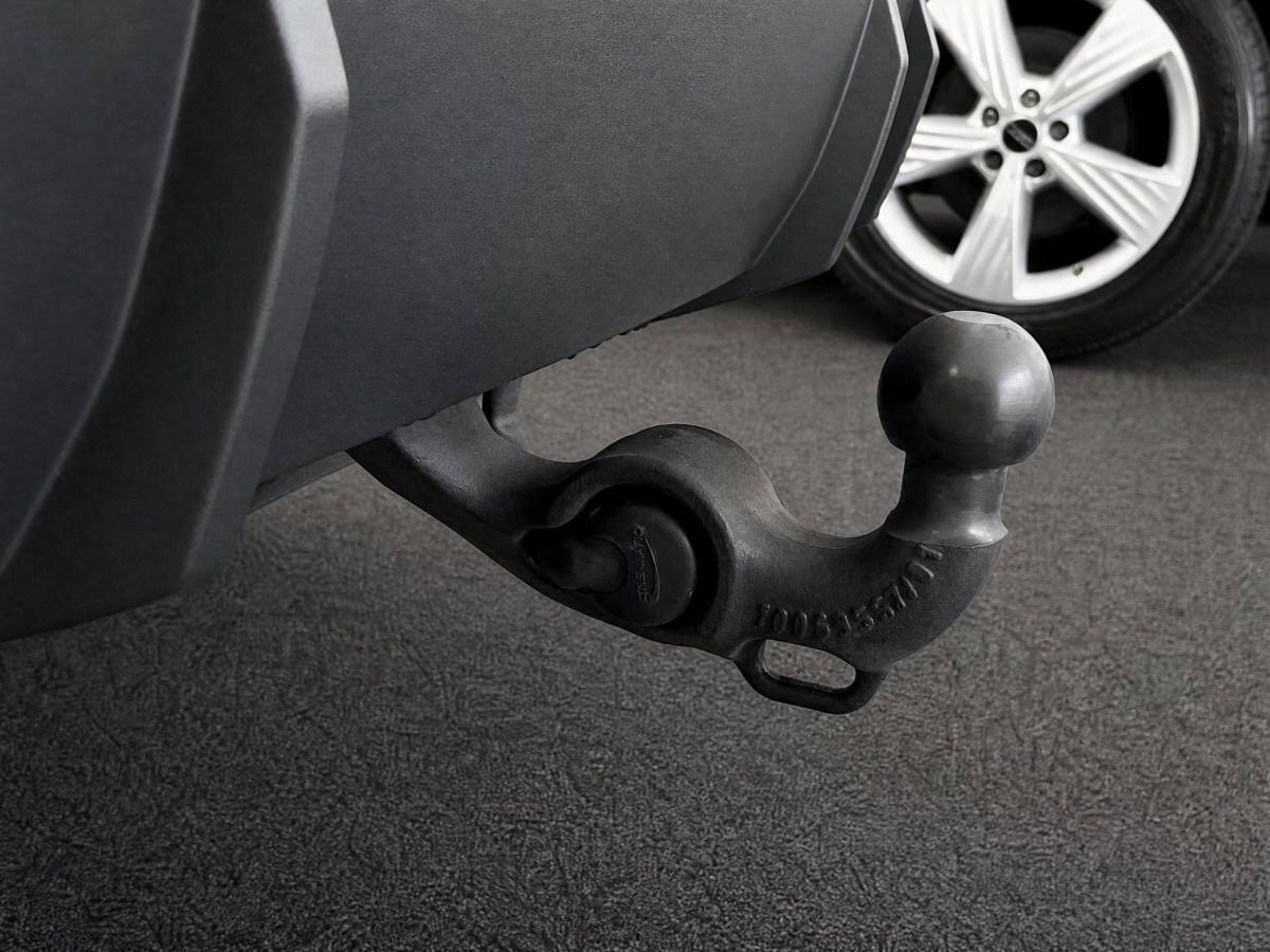 Audi Q3 Audi Q3 Sportback 45 TFSI e 245pk S Edition · Panoramadak · Lederen Bekleding · 360 Camera · Wegklapbare Trekhaak · SONOS Audio · Stoelverwarming · Elek. Achterklep · 21” velgen · Adaptive Cruise Control ·