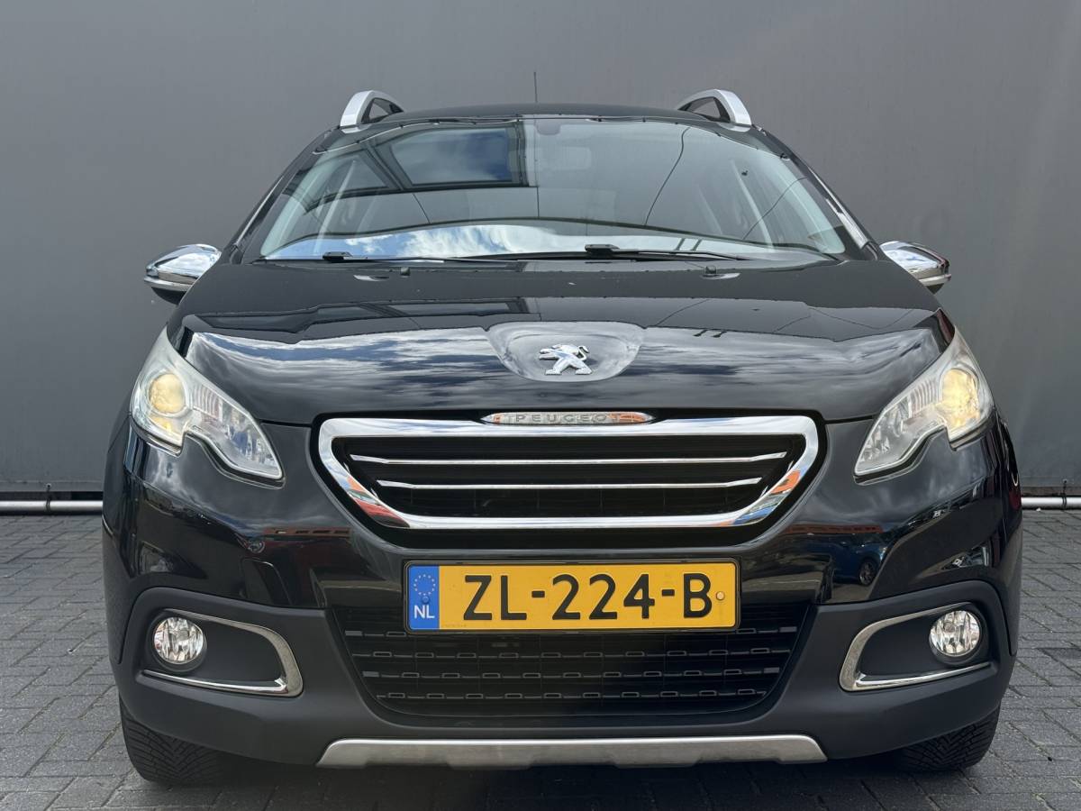 Peugeot 2008 Peugeot 2008 1.2 PureTech Allure | TREKHAAK | CLIMA | NAVI | BLUETOOTH | PDC | LMV | CRUISE | RIEM V.V |