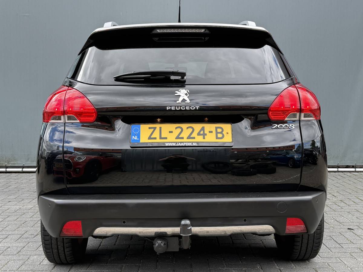 Peugeot 2008 Peugeot 2008 1.2 PureTech Allure | TREKHAAK | CLIMA | NAVI | BLUETOOTH | PDC | LMV | CRUISE | RIEM V.V |