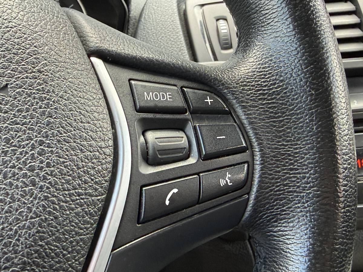BMW 1 Serie BMW 1-serie BWJ 2011 116i  136 PK Business NAVI | CLIMA | PDC | CRUISE | LMV | BLUETOOTH |