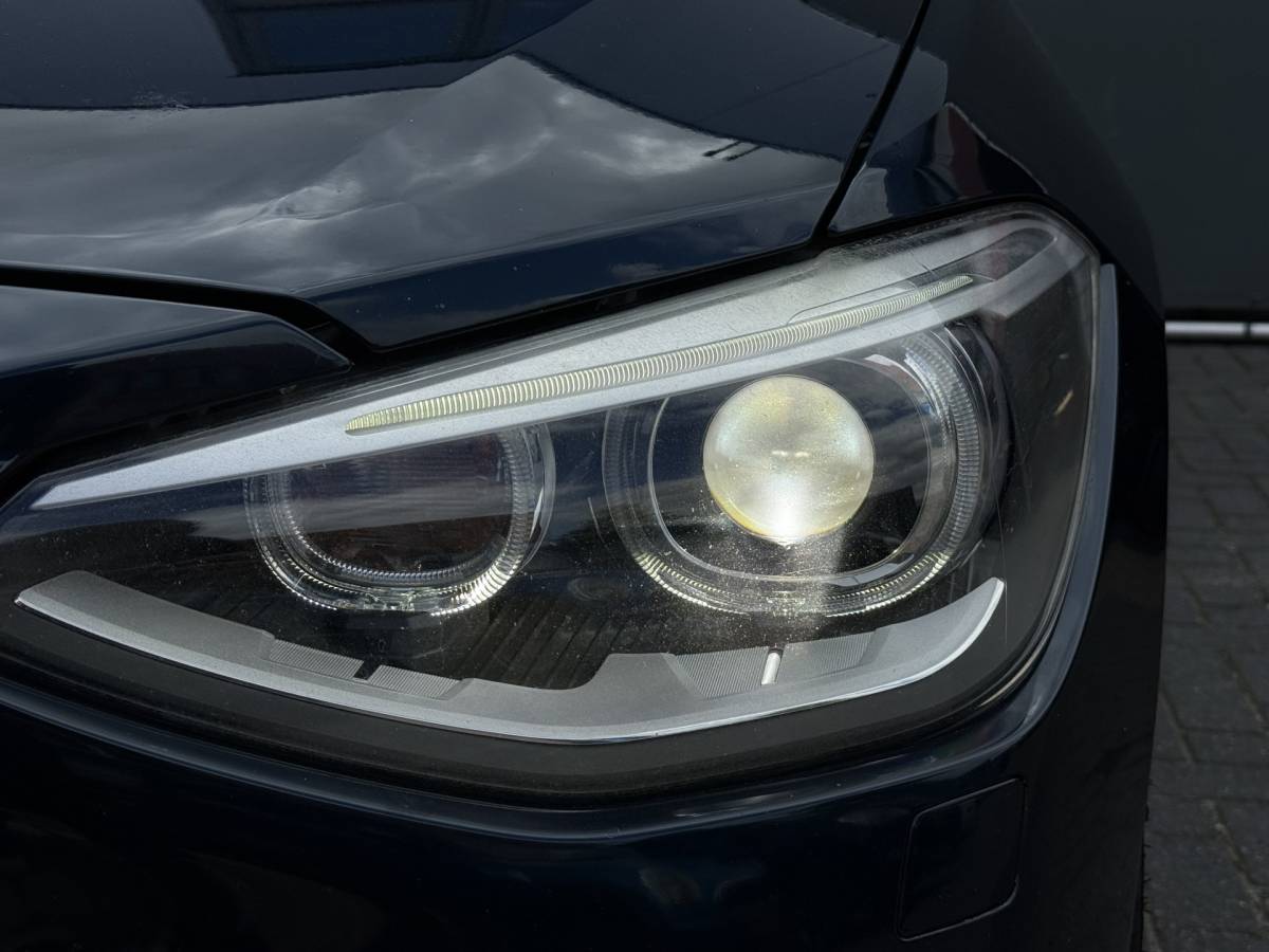 BMW 1 Serie BMW 1-serie BWJ 2011 116i  136 PK Business NAVI | CLIMA | PDC | CRUISE | LMV | BLUETOOTH |