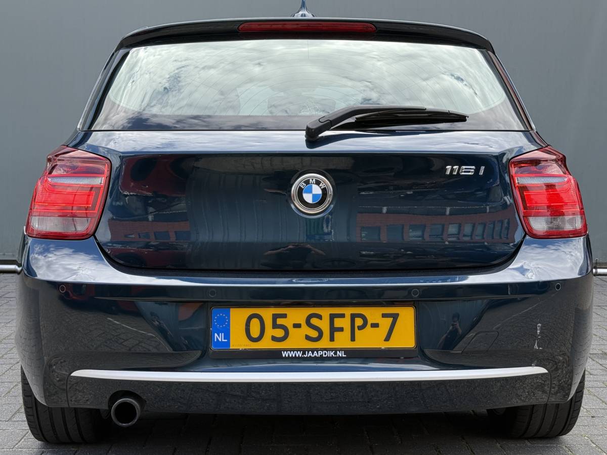 BMW 1 Serie BMW 1-serie BWJ 2011 116i  136 PK Business NAVI | CLIMA | PDC | CRUISE | LMV | BLUETOOTH |