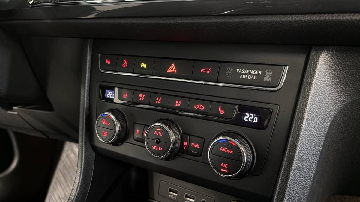 SEAT Ateca SEAT Ateca 1.4 EcoTSI Style | Trekhaak | Complete onderhoudshistorie