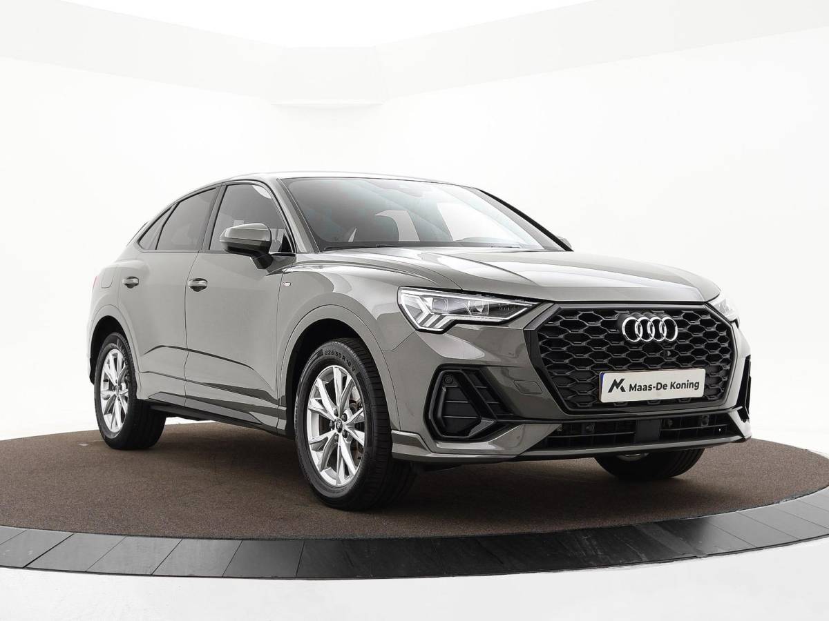 Audi Q3 Audi Q3 Sportback 45 TFSIe 245pk S Edition  · Camera · Apple/Android Car Play · Elek. Achterklep · Dodehoeksensor · Lederen Bekleding · Garantie t/m 04-02-2027 of 100.000km