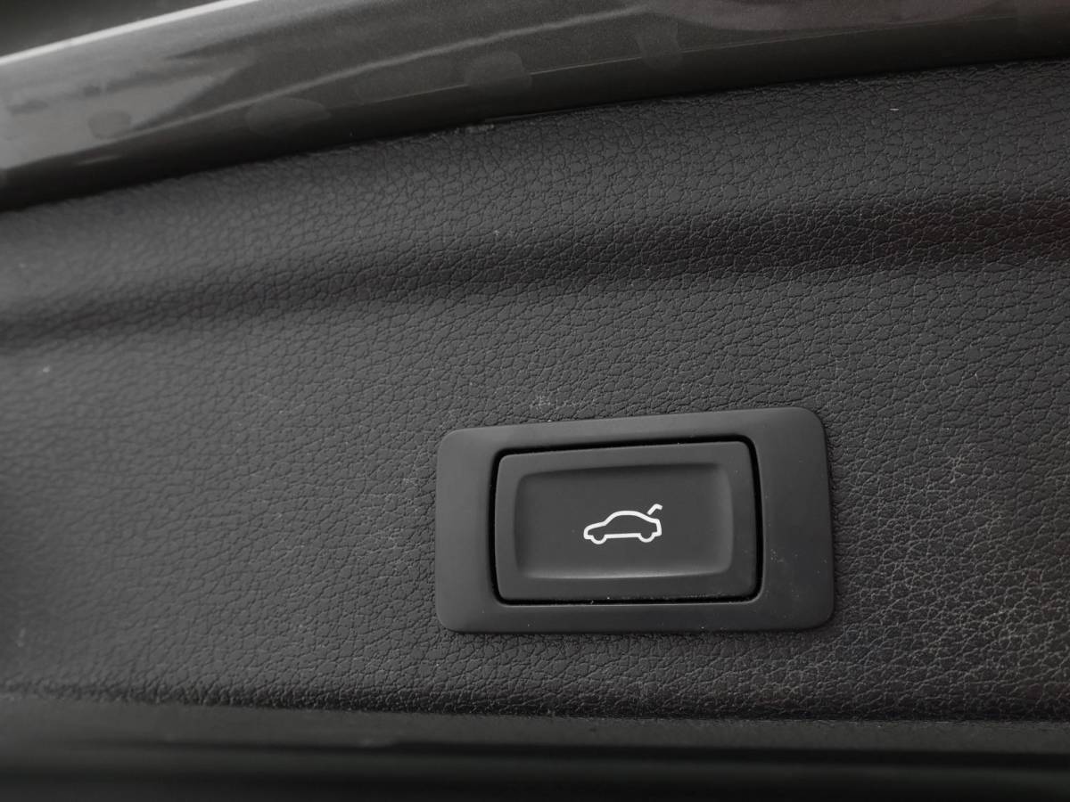 Audi Q3 Audi Q3 Sportback 45 TFSIe 245pk S Edition  · Camera · Apple/Android Car Play · Elek. Achterklep · Dodehoeksensor · Lederen Bekleding · Garantie t/m 04-02-2027 of 100.000km