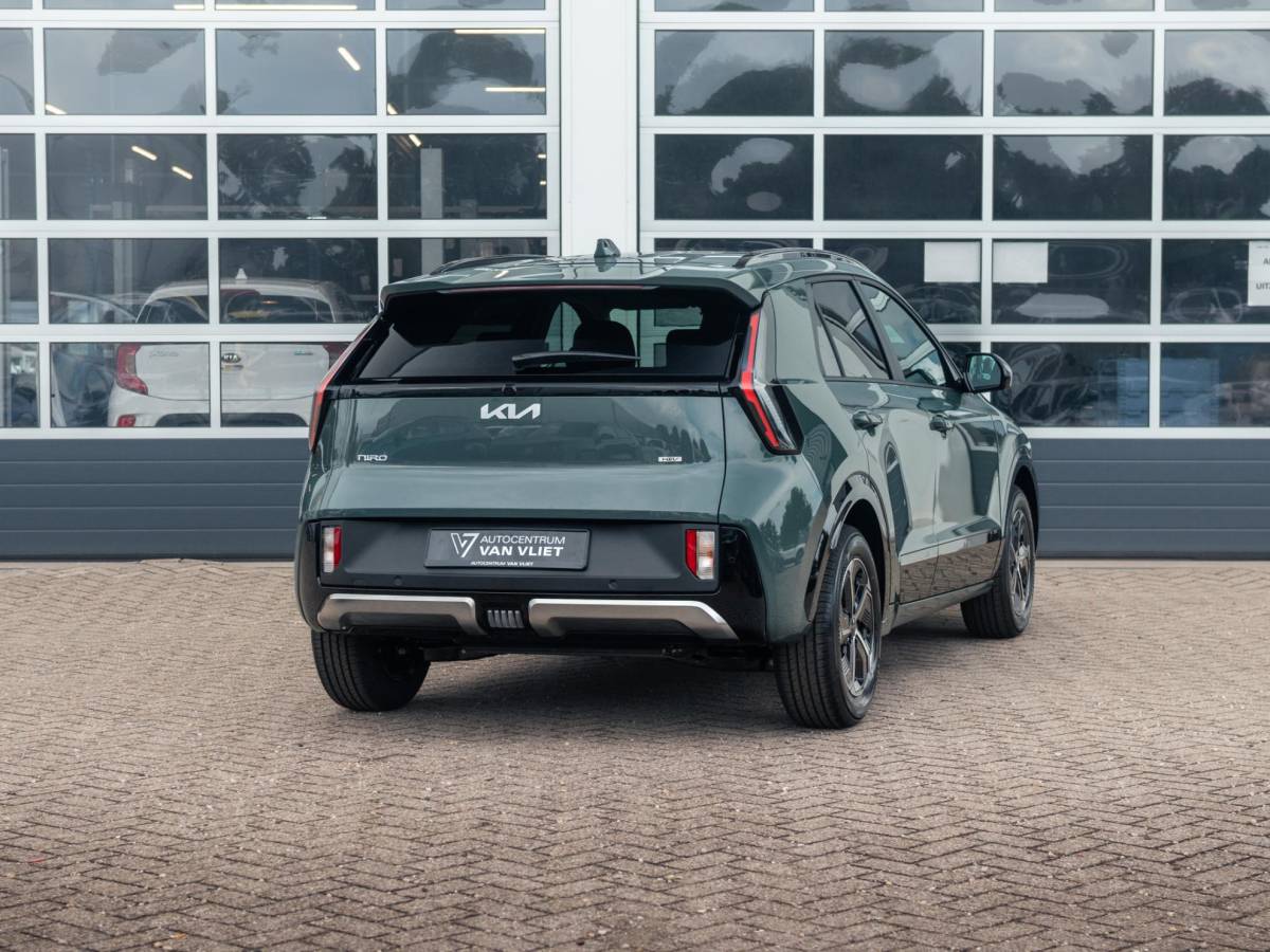Kia Niro Kia Niro 1.6 GDi Hybrid DynamicLine | Actieprijs* | Snel leverbaar!| Nieuw model | Navi. | Clima. | Adapt. Cruise. | Parkeersensoren