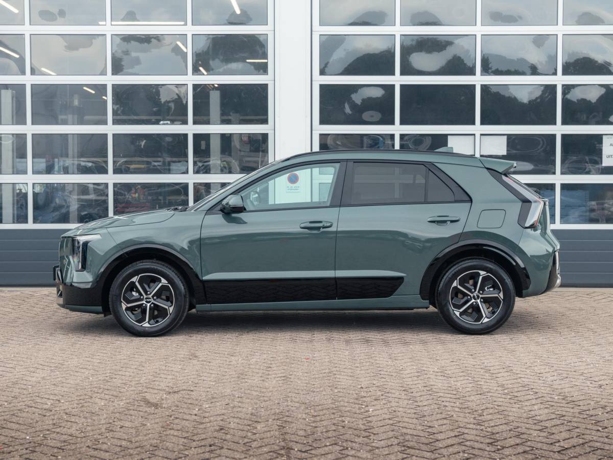 Kia Niro Kia Niro 1.6 GDi Hybrid DynamicLine | Actieprijs* | Direct leverbaar | Nieuw model | Navi. | Clima. | Adapt. Cruise. | Parkeersensoren