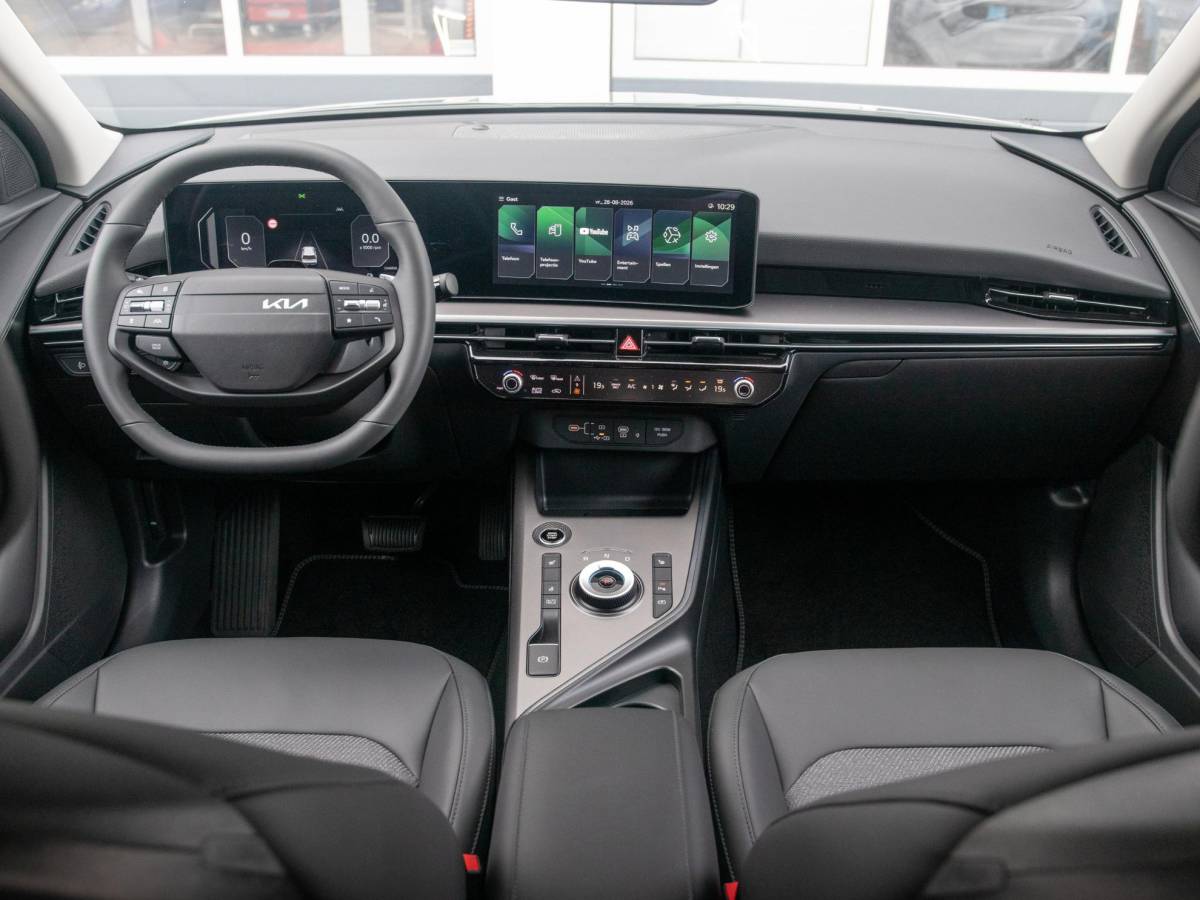 Kia Niro Kia Niro 1.6 GDi Hybrid DynamicLine | Actieprijs* | Direct leverbaar | Nieuw model | Navi. | Clima. | Adapt. Cruise. | Parkeersensoren