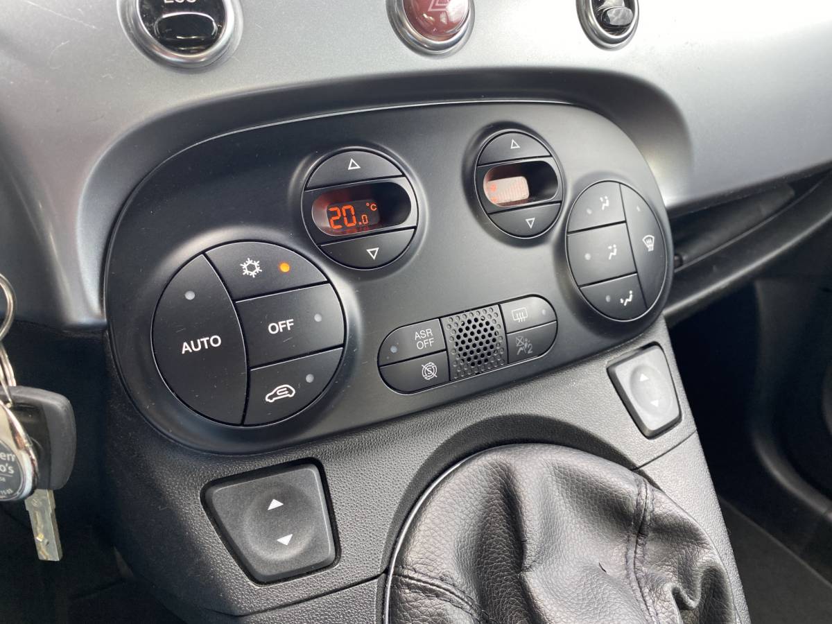 Fiat 500C Fiat 500 C 0.9 TwinAir Turbo 500S Sport | leder interieur | climate control | parkeersensoren | all season banden | NL auto