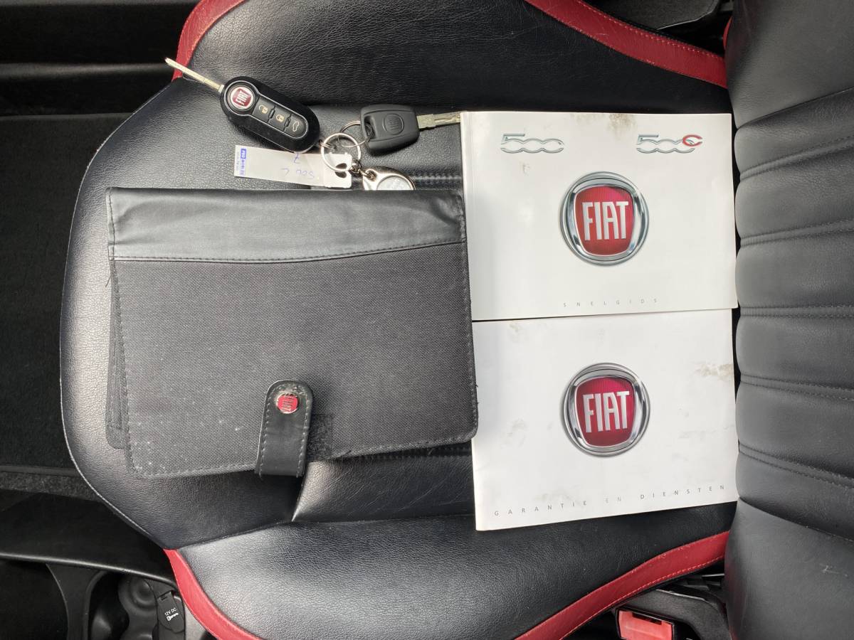 Fiat 500C Fiat 500 C 0.9 TwinAir Turbo 500S Sport | leder interieur | climate control | parkeersensoren | all season banden | NL auto