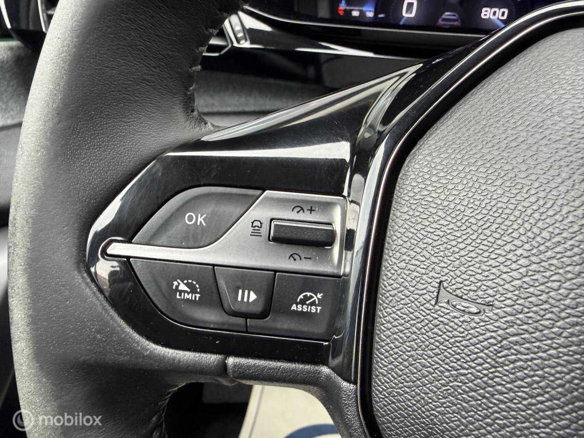 Peugeot 308 Peugeot 308 SW 1.2 PureTech Allure Pack Camera Trekhk Adapt-Cruise