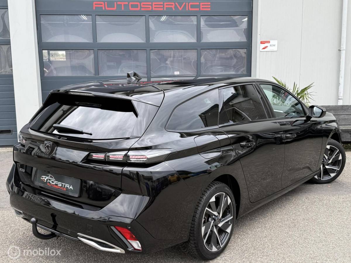 Peugeot 308 Peugeot 308 SW 1.2 PureTech Allure Pack Camera Trekhk Adapt-Cruise