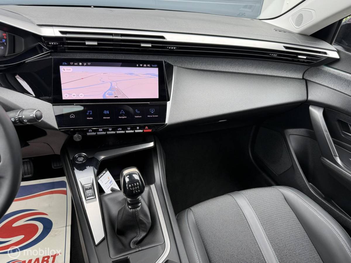 Peugeot 308 Peugeot 308 SW 1.2 PureTech Allure Pack Camera Trekhk Adapt-Cruise