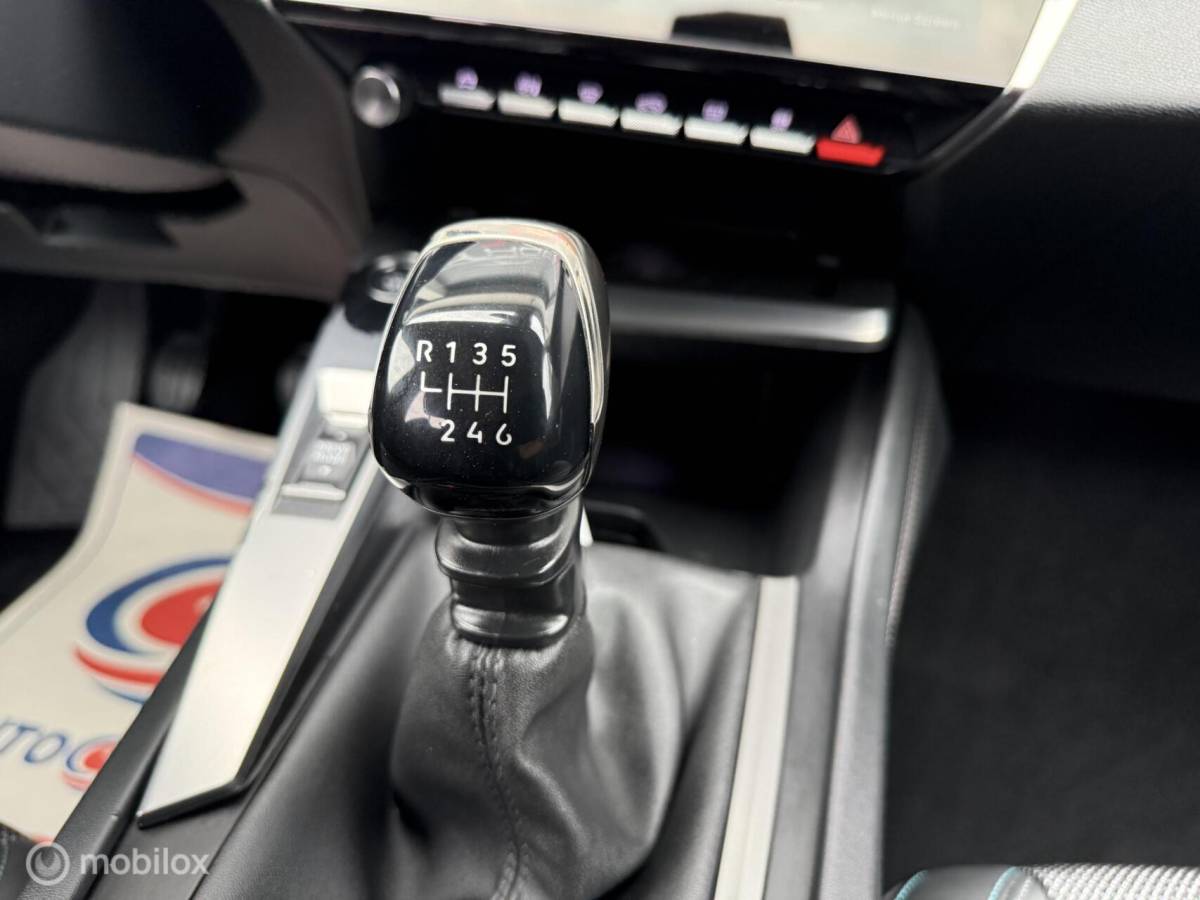 Peugeot 308 Peugeot 308 SW 1.2 PureTech Allure Pack Camera Trekhk Adapt-Cruise