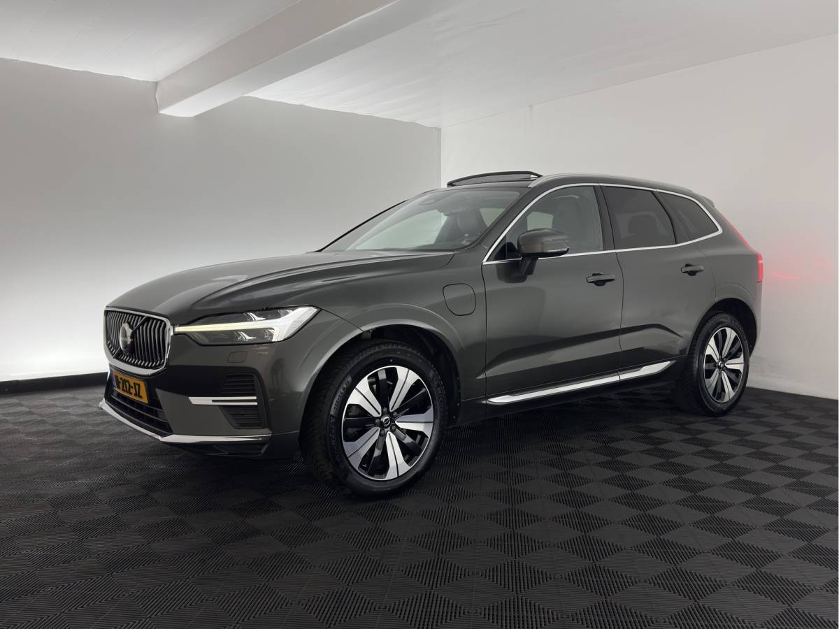 Volvo XC60 Volvo XC60 2.0 T8 AWD Inscription (Plug-In) *PANO | LEATHER | FULL-LED | MEMORY-PACK | HARMAN/KARDON-AUDIO | CAMERA | HEATED-CONTOURSEATS | DIGI-COCKPIT | NAVI-FULLMAP | PRIVACYGLASS | ECC | PDC | CRUISE | CARPLAY | TOWBAR | 19”ALU*