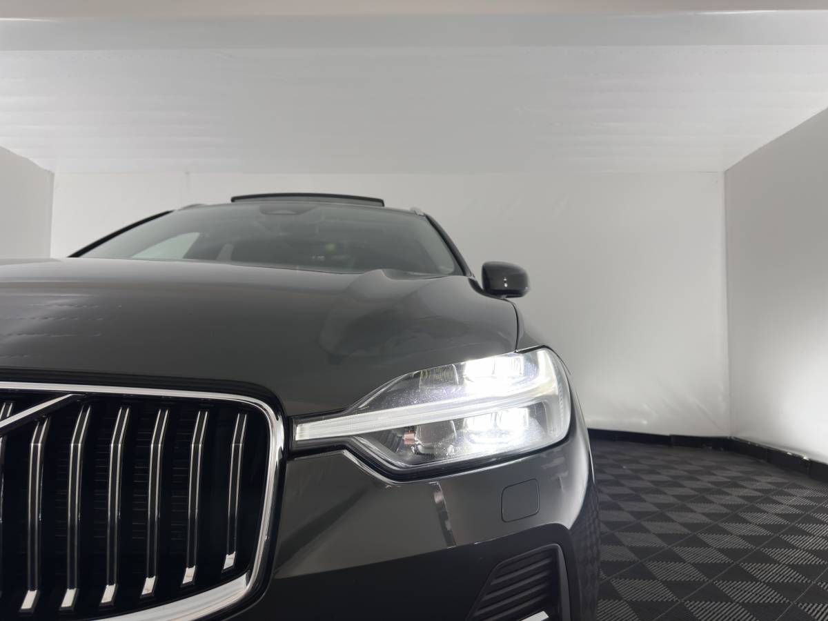 Volvo XC60 Volvo XC60 2.0 T8 AWD Inscription (Plug-In) *PANO | LEATHER | FULL-LED | MEMORY-PACK | HARMAN/KARDON-AUDIO | CAMERA | HEATED-CONTOURSEATS | DIGI-COCKPIT | NAVI-FULLMAP | PRIVACYGLASS | ECC | PDC | CRUISE | CARPLAY | TOWBAR | 19”ALU*