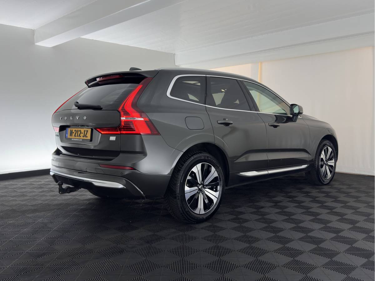 Volvo XC60 Volvo XC60 2.0 T8 AWD Inscription (Plug-In) *PANO | LEATHER | FULL-LED | MEMORY-PACK | HARMAN/KARDON-AUDIO | CAMERA | HEATED-CONTOURSEATS | DIGI-COCKPIT | NAVI-FULLMAP | PRIVACYGLASS | ECC | PDC | CRUISE | CARPLAY | TOWBAR | 19”ALU*