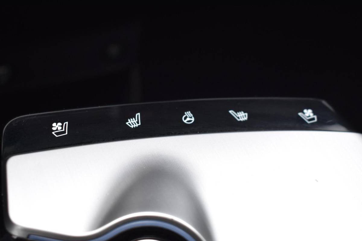 Kia EV6 Kia EV6 Plus Advanced 77.4 kWh | Pano | Leder | Stoelverkoeling | Meridian | Trekhaak |