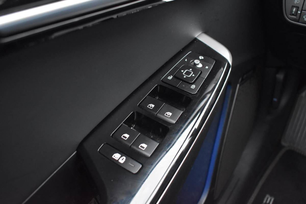 Kia EV6 Kia EV6 Plus Advanced 77.4 kWh | Pano | Leder | Stoelverkoeling | Meridian | Trekhaak |