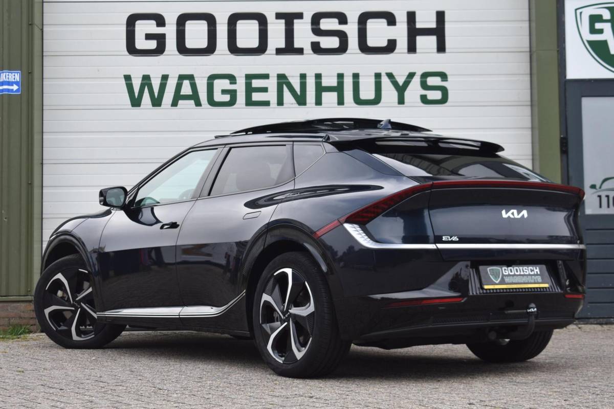 Kia EV6 Kia EV6 Plus Advanced 77.4 kWh | Pano | Leder | Stoelverkoeling | Meridian | Trekhaak |
