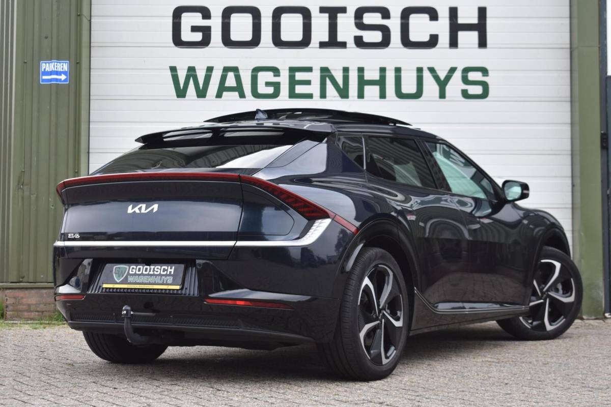 Kia EV6 Kia EV6 Plus Advanced 77.4 kWh | Pano | Leder | Stoelverkoeling | Meridian | Trekhaak |