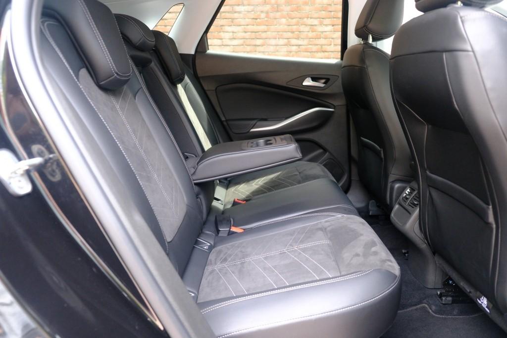 Opel Grandland Opel Grandland 1.2 Turbo 130pk EAT8 GS | Private Lease vanaf € 499,- p.m.