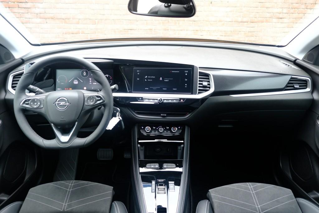 Opel Grandland Opel Grandland 1.2 Turbo 130pk EAT8 GS | Private Lease vanaf € 499,- p.m.