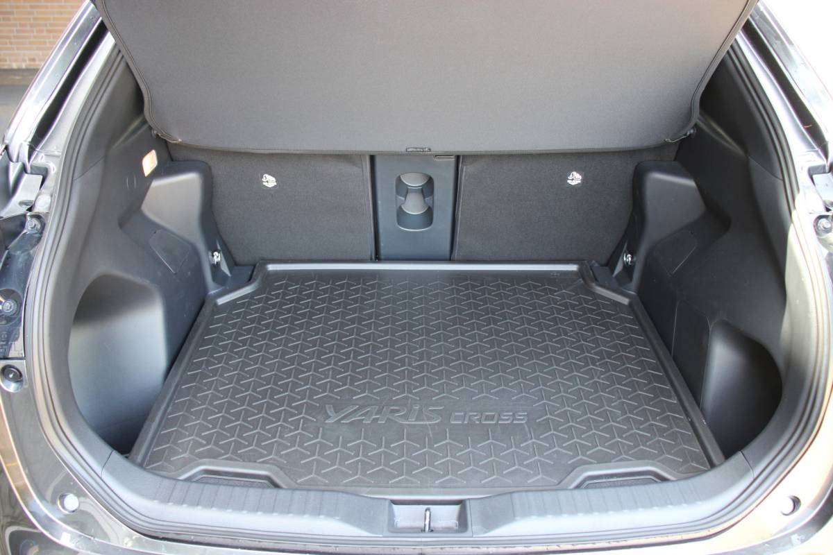 Toyota Yaris Cross Toyota Yaris Cross 1.5 Hybrid Dynamic Automaat | Stoelverwarming | Parkeersensoren | Adapt. cruise | Keyless |
