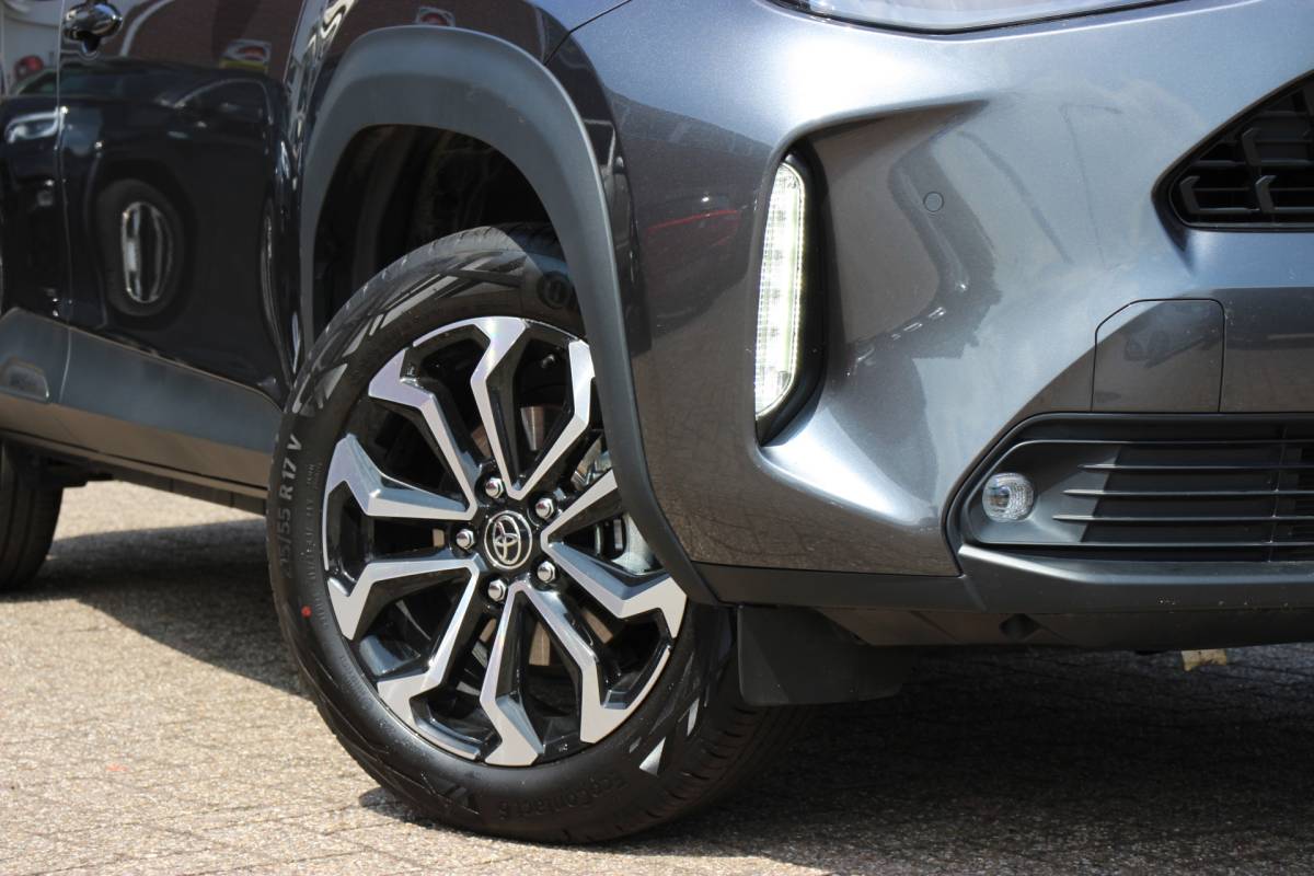 Toyota Yaris Cross Toyota Yaris Cross 1.5 Hybrid Dynamic Automaat | Stoelverwarming | Parkeersensoren | Adapt. cruise | Keyless |