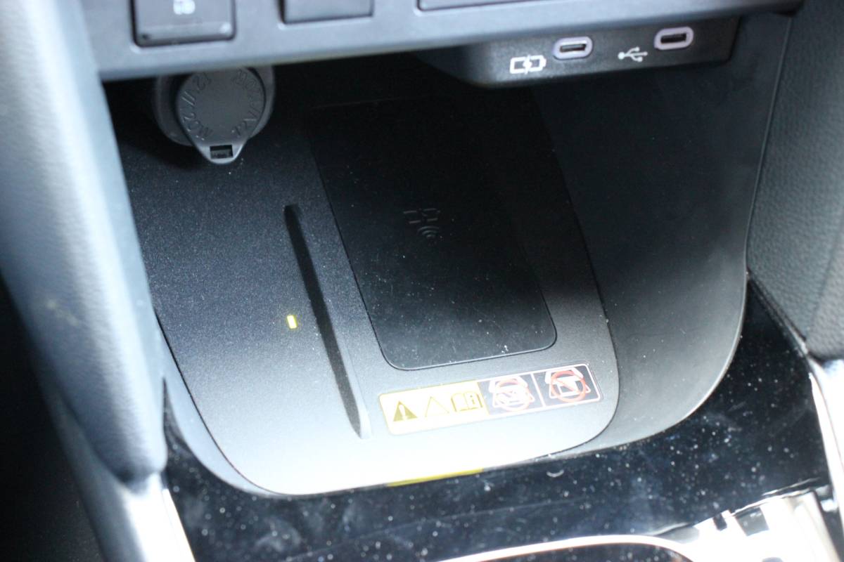 Toyota Yaris Cross Toyota Yaris Cross 1.5 Hybrid Dynamic Automaat | Stoelverwarming | Parkeersensoren | Adapt. cruise | Keyless |