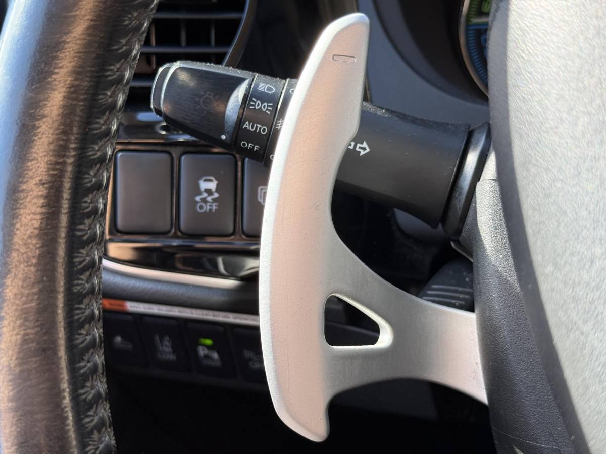 Mitsubishi Outlander Mitsubishi Outlander 2.0 PHEV instyle+ 1e Eigenaar|Navi|Opendak|Camera|Trekhaak|Clima|Cruise|Leder|PDC|N.A.P|SoH 58%|APK tot 12-2026