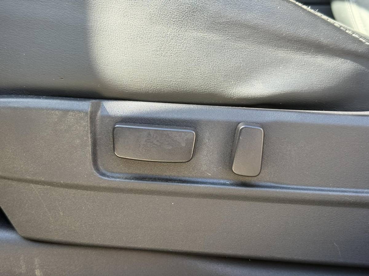 Mitsubishi Outlander Mitsubishi Outlander 2.0 PHEV instyle+ 1e Eigenaar|Navi|Opendak|Camera|Trekhaak|Clima|Cruise|Leder|PDC|N.A.P|SoH 58%|APK tot 12-2026