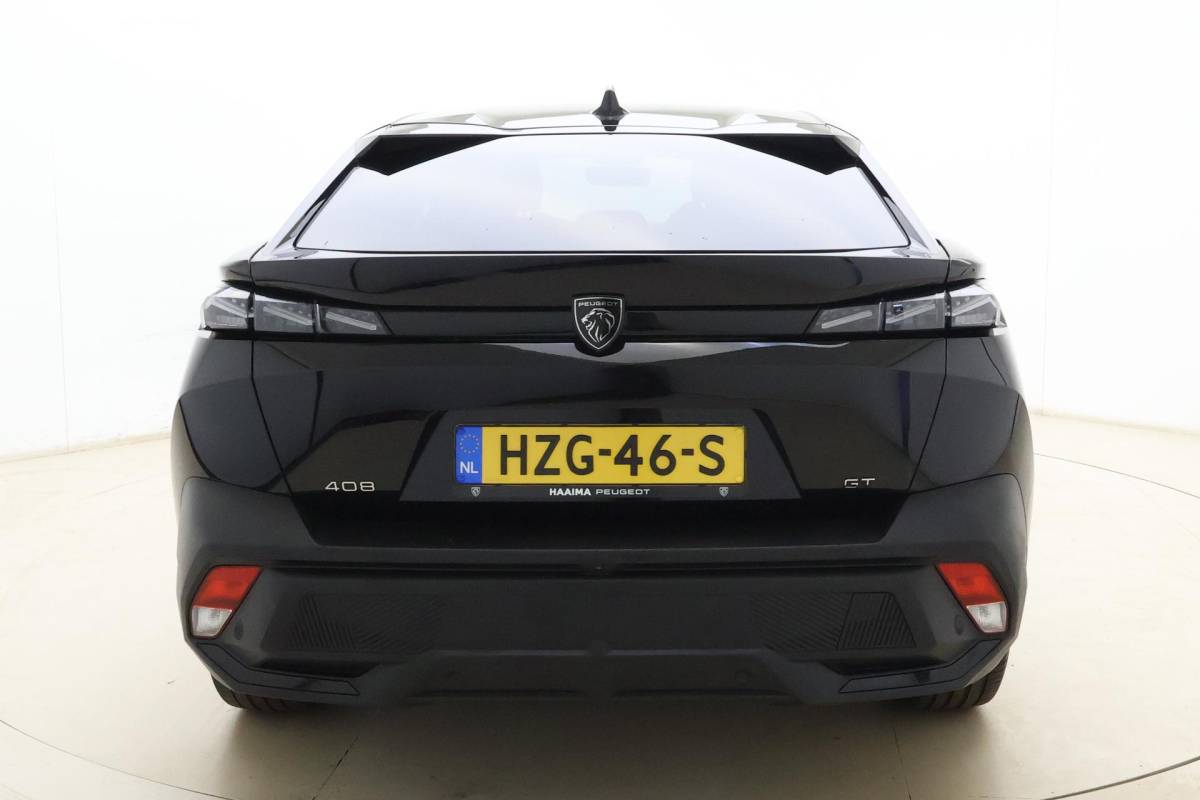 Peugeot 408 Peugeot 408 1.2 Hybrid 145 e-DCS6 GT | Automaat | Adaptieve cruise control | Stuurverwarming | Elektrisch bedienbare achterklep | Lichtmetalen velgen | Keyless entry en start | Full led