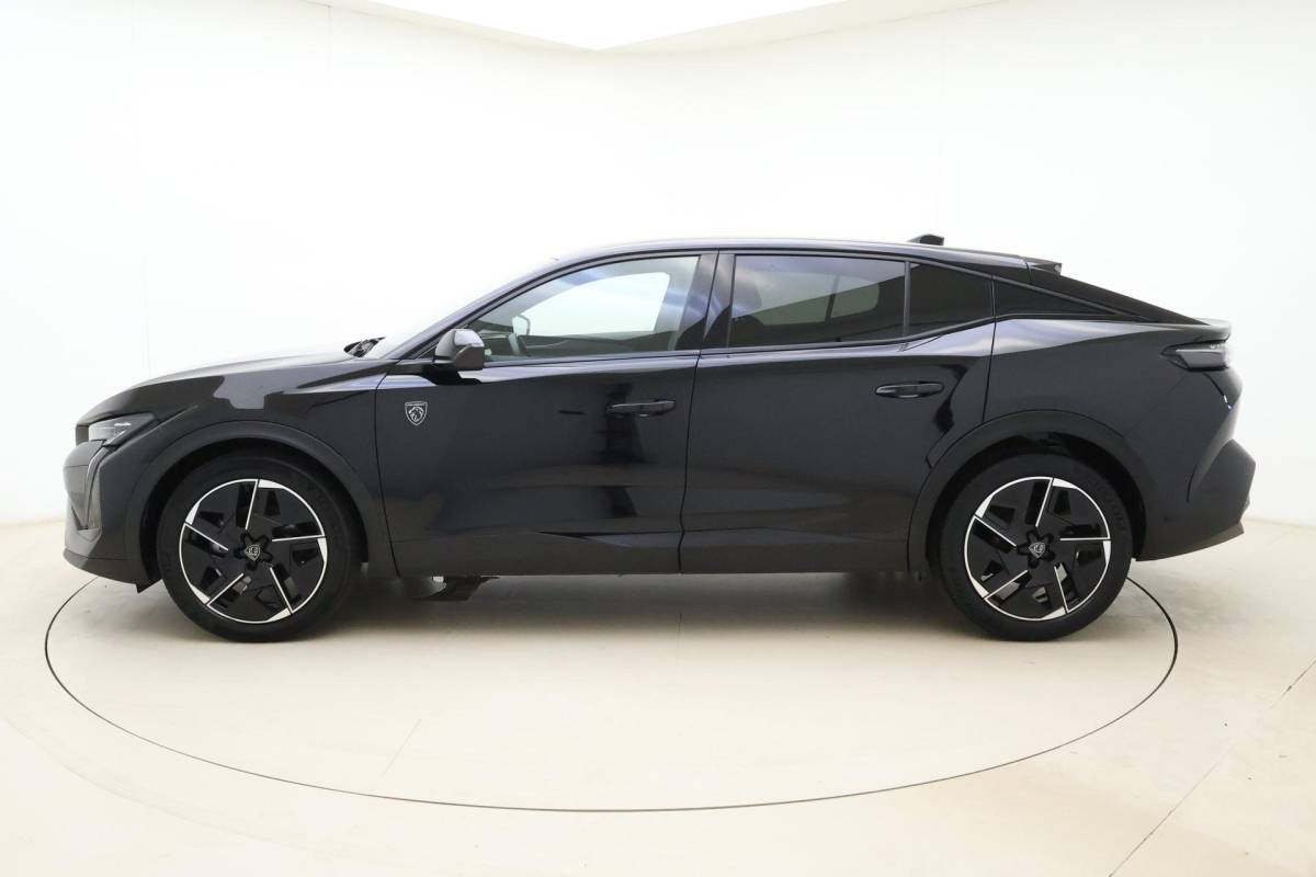 Peugeot 408 Peugeot 408 1.2 Hybrid 145 e-DCS6 GT | Automaat | Adaptieve cruise control | Stuurverwarming | Elektrisch bedienbare achterklep | Lichtmetalen velgen | Keyless entry en start | Full led