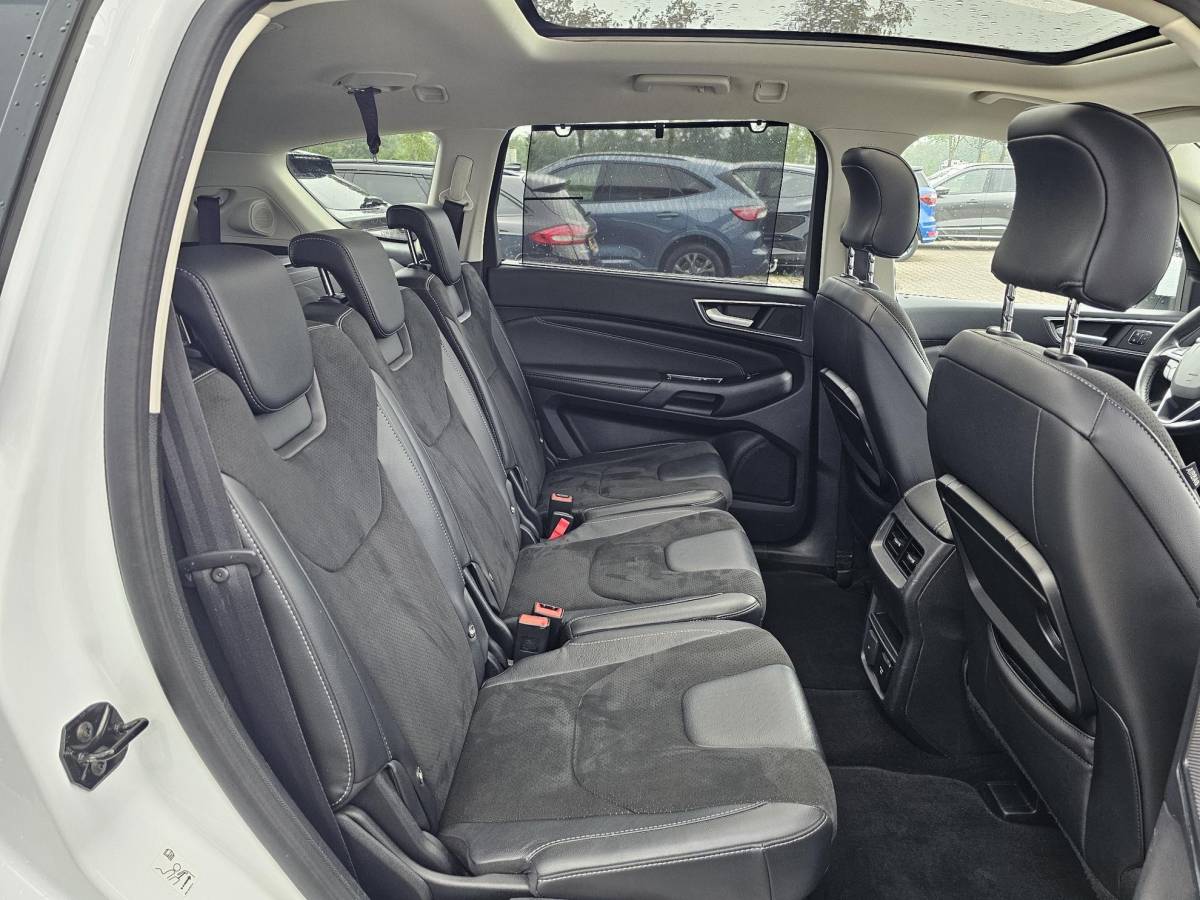 Ford S-Max Ford S-Max 2.0 Titanium 7p. Perfect onderhouden | Panoramadak | Alcantara leder | Afneembare trekhaak | Navigatie | PDC v+a | Nette auto!