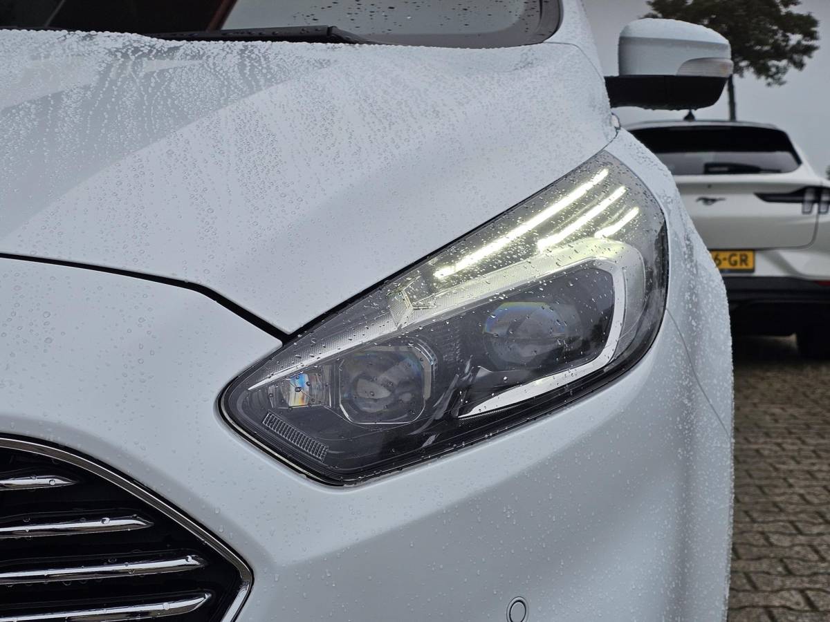 Ford S-Max Ford S-Max 2.0 Titanium 7p. Perfect onderhouden | Panoramadak | Alcantara leder | Afneembare trekhaak | Navigatie | PDC v+a | Nette auto!