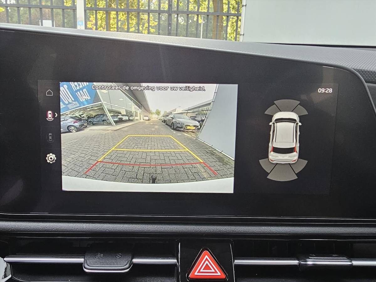 Kia e-Niro KIA e-Niro 64,8 kWh Aut DynamicLine I Nieuw Model ! I Trekhaak