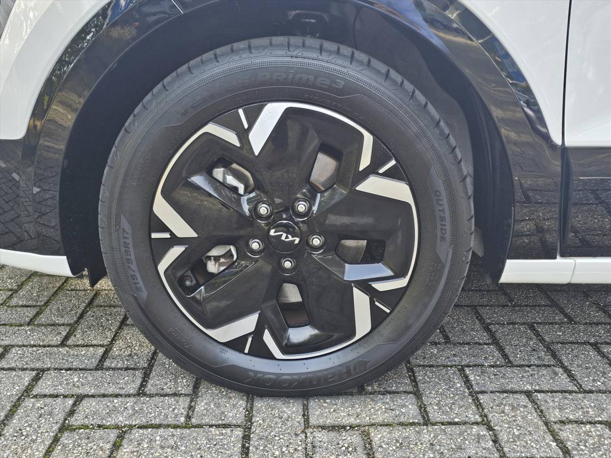 Kia e-Niro KIA e-Niro 64,8 kWh Aut DynamicLine I Nieuw Model ! I Trekhaak