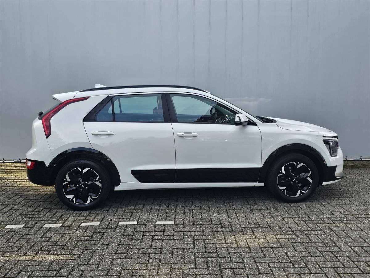 Kia e-Niro KIA e-Niro 64,8 kWh Aut DynamicLine I Nieuw Model ! I Trekhaak