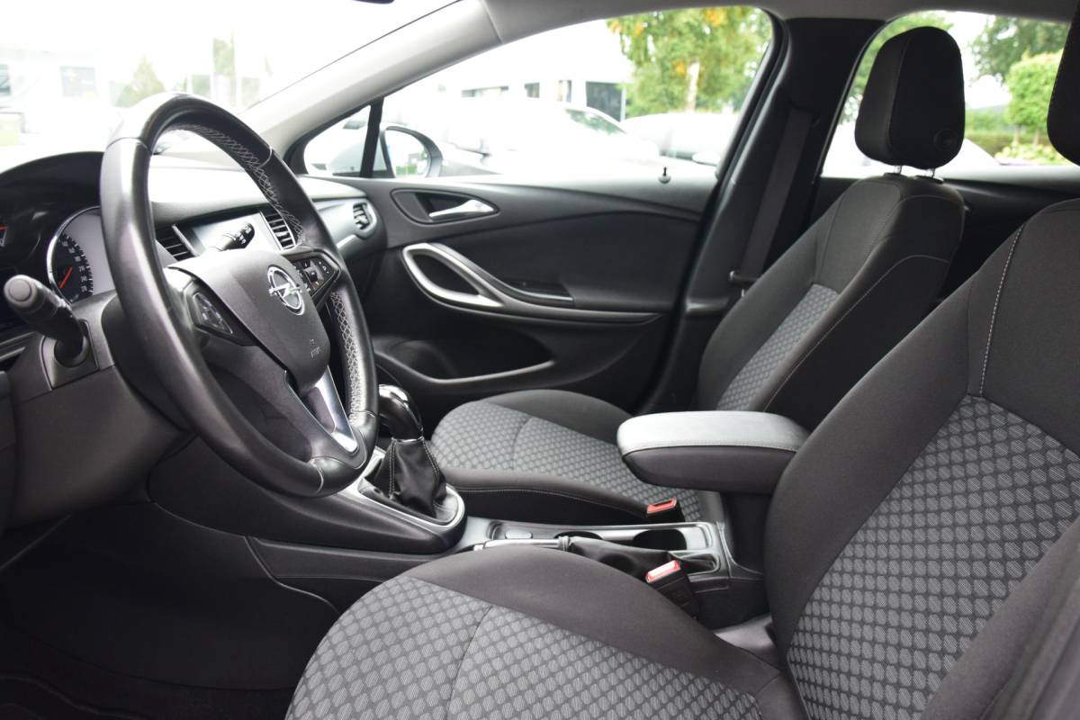 Opel Astra Opel Astra 1.0 Turbo Business R-Link Navi/carplay Airco Cruise Pdc/voor/Achter