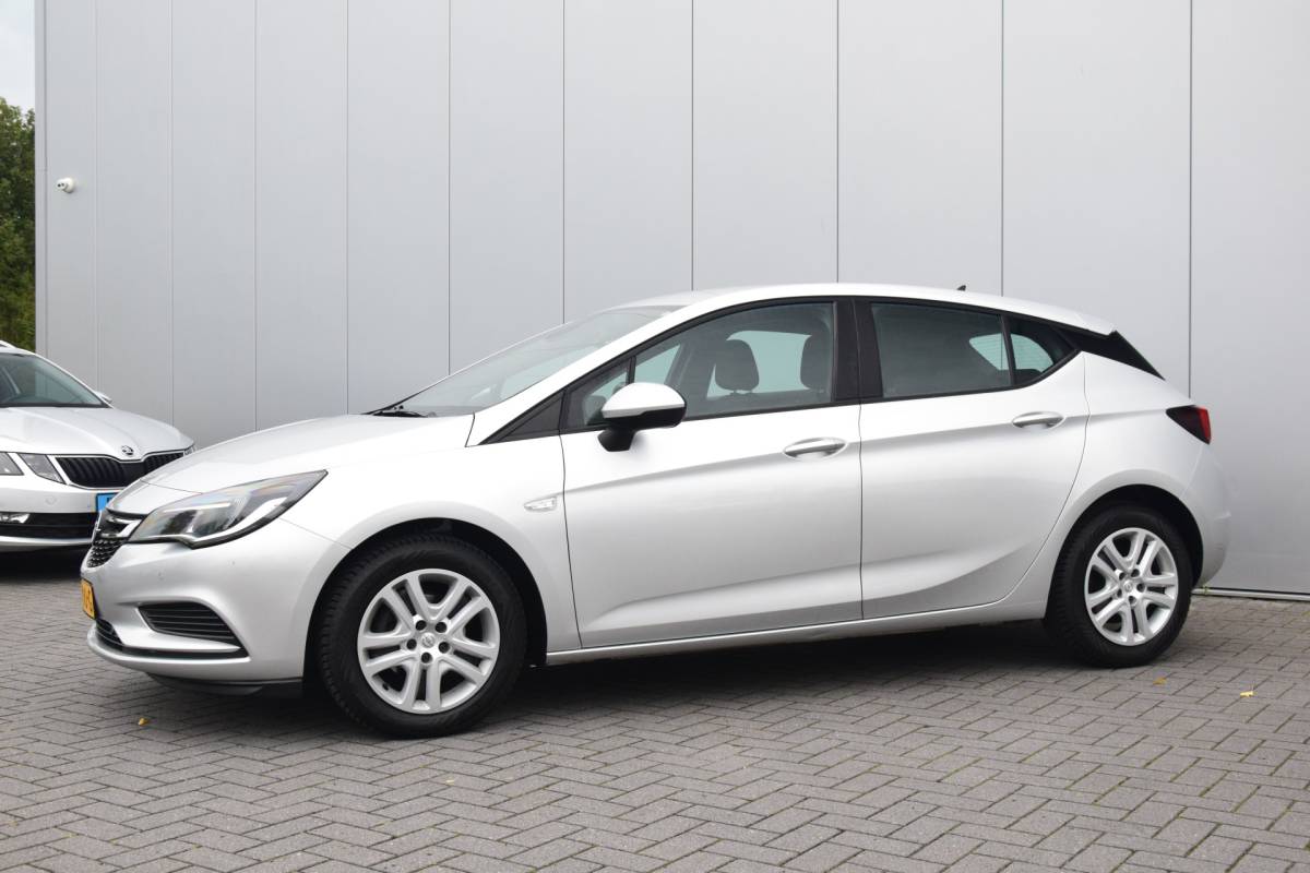 Opel Astra Opel Astra 1.0 Turbo Business R-Link Navi/carplay Airco Cruise Pdc/voor/Achter