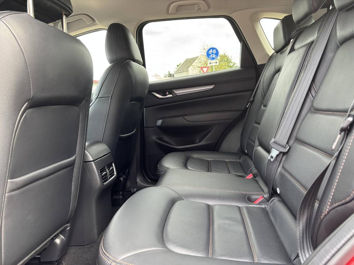 Mazda CX-5 Mazda CX-5 2.0 SkyActiv-G 165 Business Comfort | LEDER | BOSE | NL AUTO | DEALER ONDERHOUDEN |