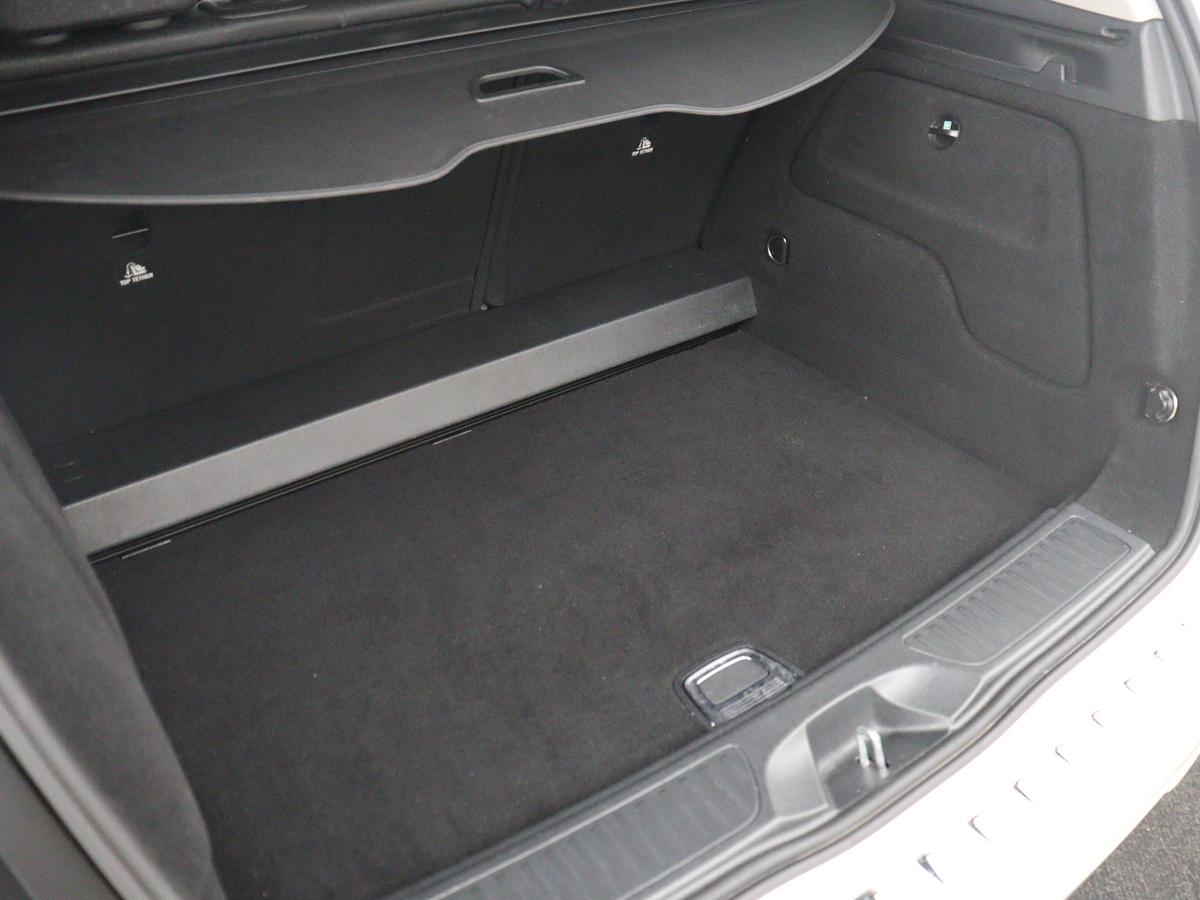 Mercedes-Benz B-Klasse Mercedes-Benz B-klasse 180 Ambition | Half leder | Cruise control | Navigatie |  Bluetooth | Airco | Camera | Park assist | Trekhaak