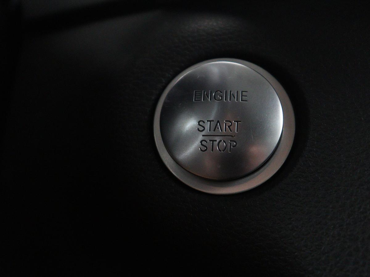 Mercedes-Benz B-Klasse Mercedes-Benz B-klasse 180 Ambition | Half leder | Cruise control | Navigatie |  Bluetooth | Airco | Camera | Park assist | Trekhaak