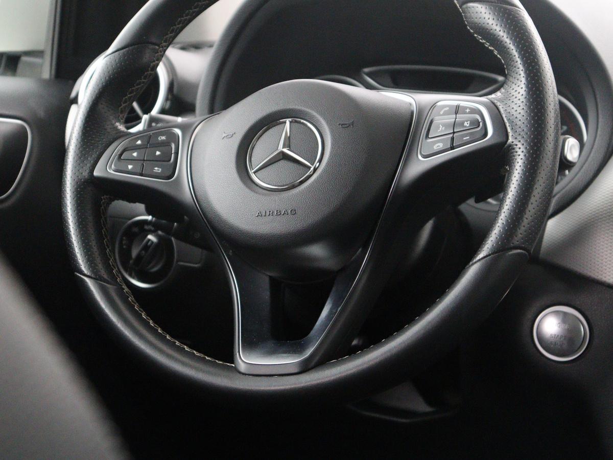 Mercedes-Benz B-Klasse Mercedes-Benz B-klasse 180 Ambition | Half leder | Cruise control | Navigatie |  Bluetooth | Airco | Camera | Park assist | Trekhaak