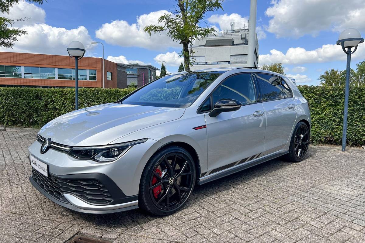 Volkswagen Golf Volkswagen Golf 2.0 TSI GTI CLUBSPORT/PANO//NURB/IQ-LIGHT