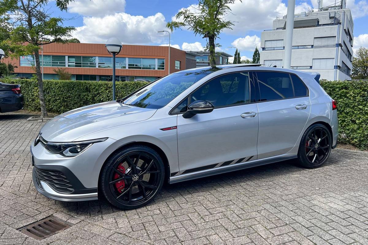 Volkswagen Golf Volkswagen Golf 2.0 TSI GTI CLUBSPORT/PANO//NURB/IQ-LIGHT