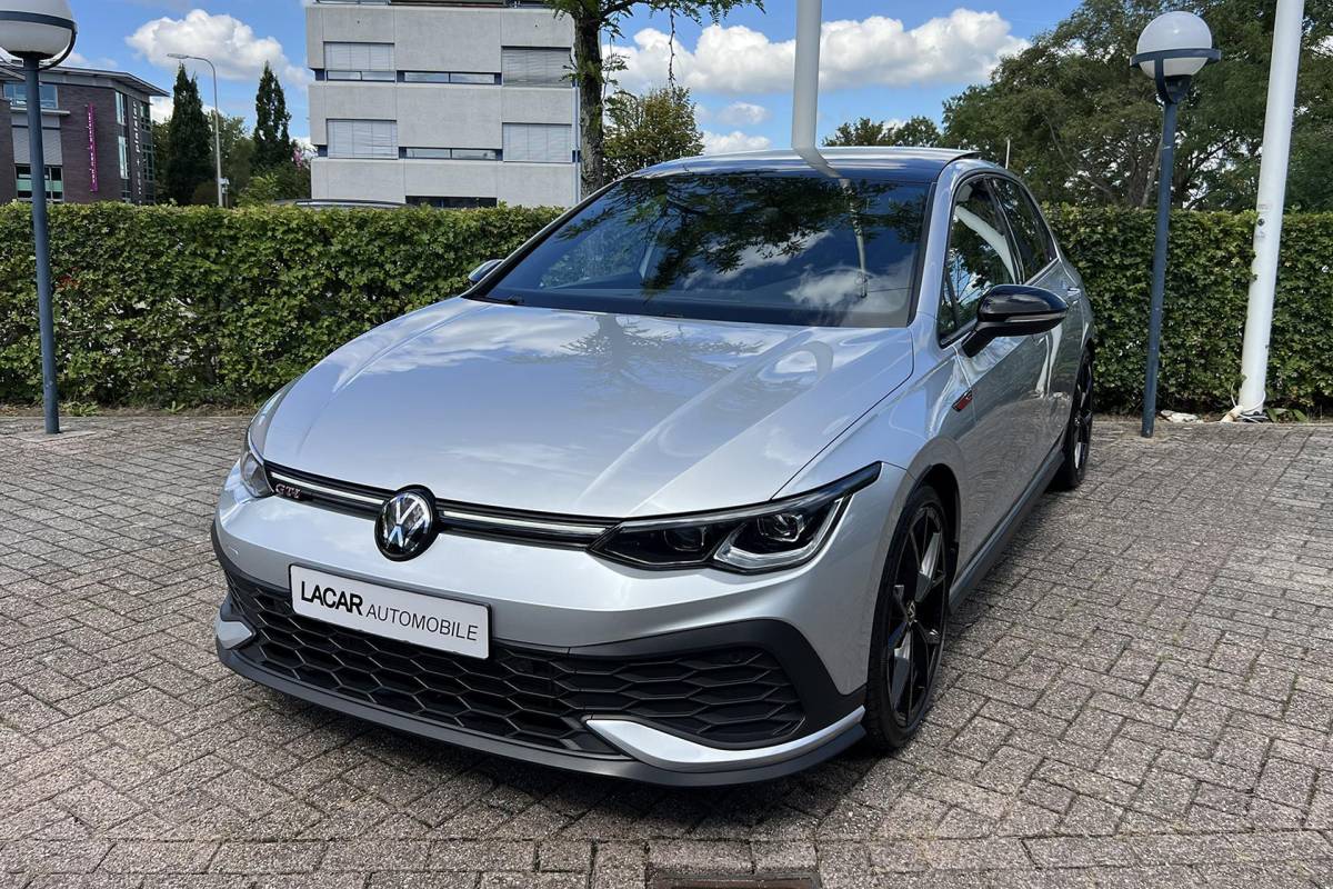 Volkswagen Golf Volkswagen Golf 2.0 TSI GTI CLUBSPORT/PANO//NURB/IQ-LIGHT