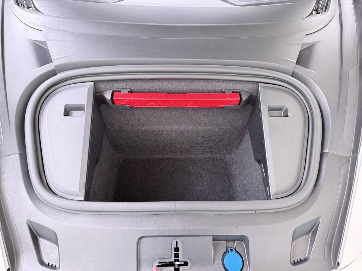 Porsche Taycan Porsche Taycan Turbo 93 kWh SOH 91% | SPORT CHRONO | HEAD-UP | CARBON PAKKET | ALCANTARA STOELEN + HEMEL | DUAL SCHERM | PSCB KERAMISCH GECOATE REMMEN | BURMESTER PREMIUM AUDIO | STOELVERWARMING + STUURWIELVERWARMING | STOELVENTILATIE | MEMORY SEATS | PORSCHE DEALER ONDERHOUDEN | 360° CAMERA | VERKEERT IN NIEUWSTAAT | ALL-IN PRIJS | 12 MAANDEN BOVAG GARANTIE
